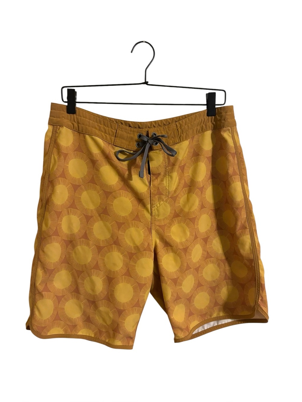 Prana Roots Studio Yellow Board‎ Shorts 8” Inseam Men’s 32